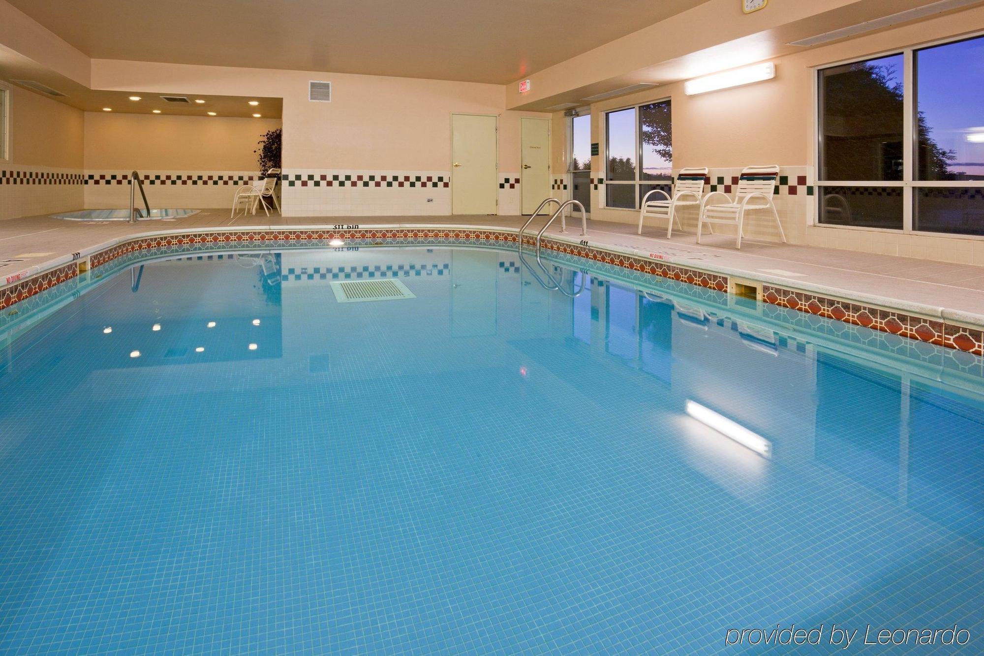 Country Inn & Suites By Radisson, Rochester, Mn المرافق الصورة