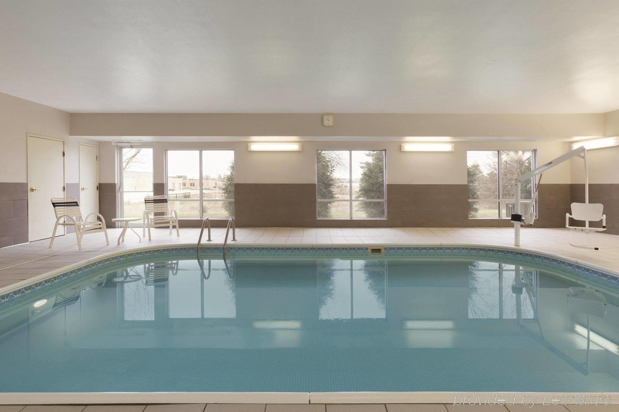 Country Inn & Suites By Radisson, Rochester, Mn المظهر الخارجي الصورة